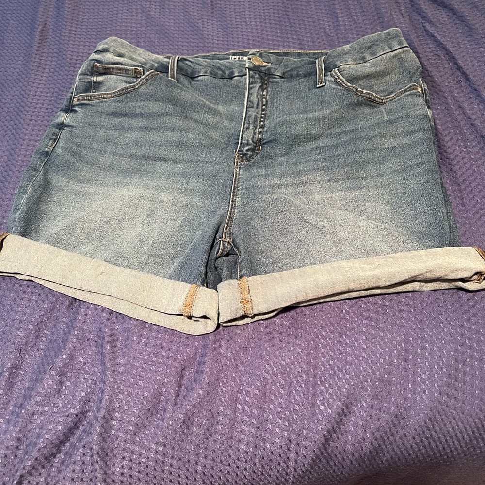 Jean shorts time & tru